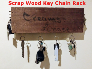 DIY Scrap Wood Key Chain Rack by Caitlin's Contagious Creations. #Palletwoodproject #scrapwoodproject #DIYkeychainrack