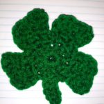 Irish-Shamrock-Four-Leaf-Clover-Crochet-Free-Pattern-Applique