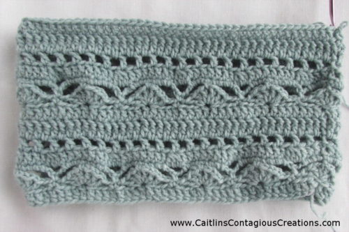 Bruinen Pattern from Morben Designs has been turned into a cowl! This lovely design originally made as a shawl or scarf has been turned into a cowl neck warmer. This photo tutorial will guide you through the changes to make for a beautiful easy free crochet pattern.