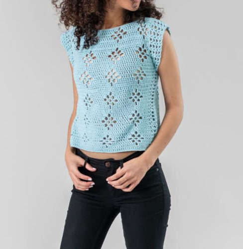 Summer Top Crochet Pattern Round Up from Caitlin's Contagious Creations. A collection of free and paid crochet designs for tees, tanks, and halter shirts perfect for women in warm weather. Beginner, easy, and intermediate level patterns are included!