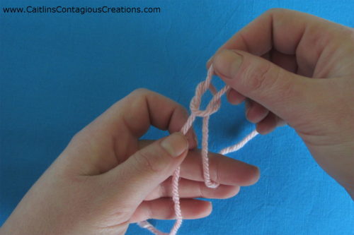 release yarn loops from tension hand