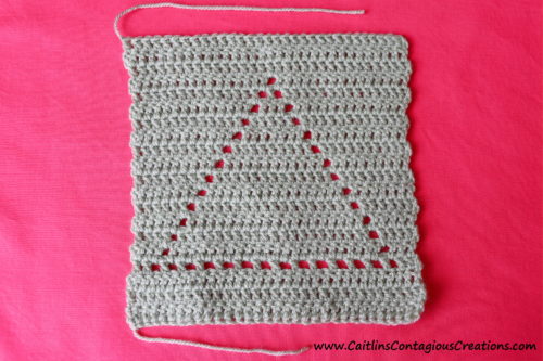 Triangle Filet Square after all 20 rows are completed.