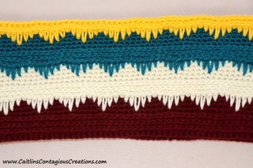 Finished rounds with all 4 colors for cascading icicles cowl.