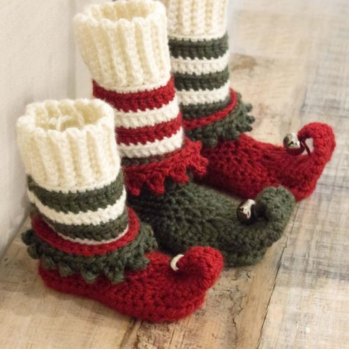 Elf stocking slippers Quick Holiday Crochet Pattern