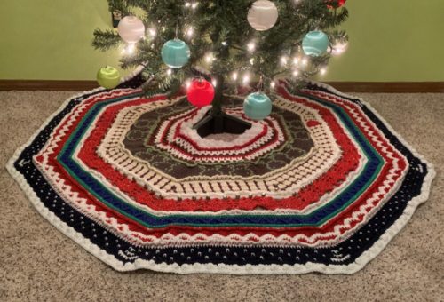 Songs of The Season Tree Skirt Quick Holiday Crochet Pattern